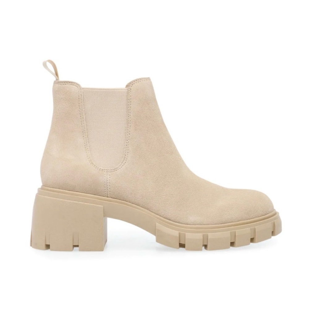 Steve Madden Howler Sand Suede Boots Size 10